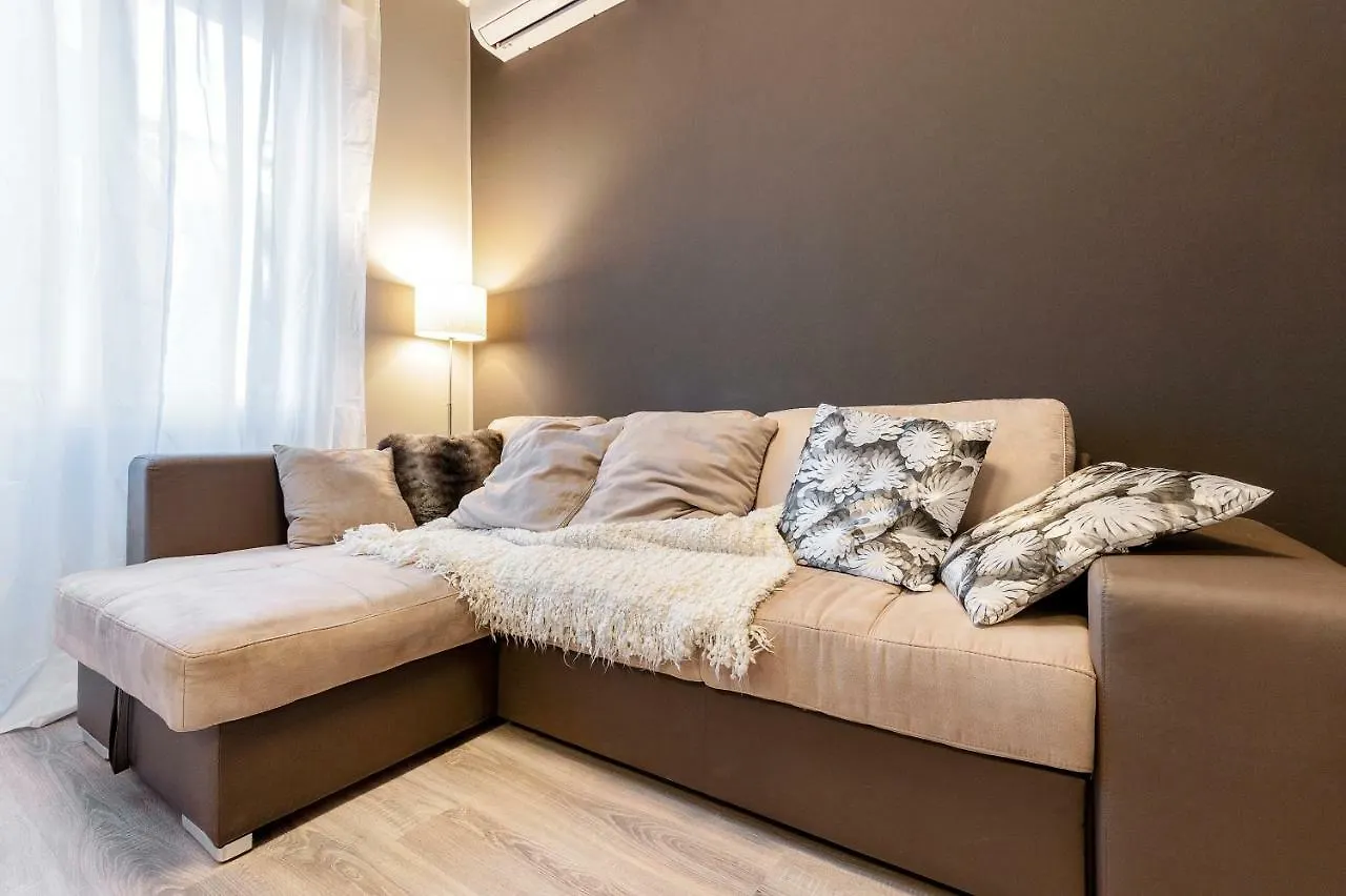 Verona Borgo Roma Apartment