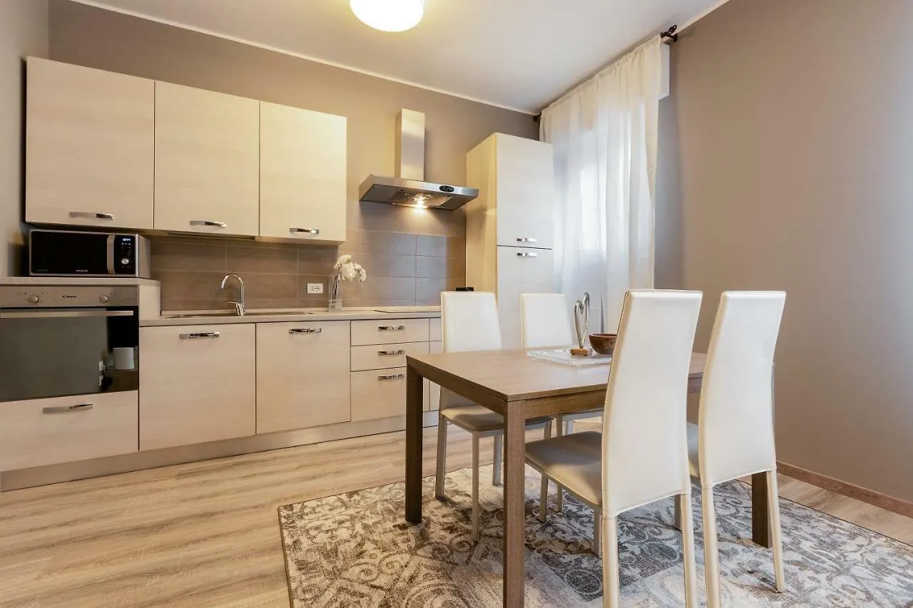 Verona Borgo Roma Apartment Italien